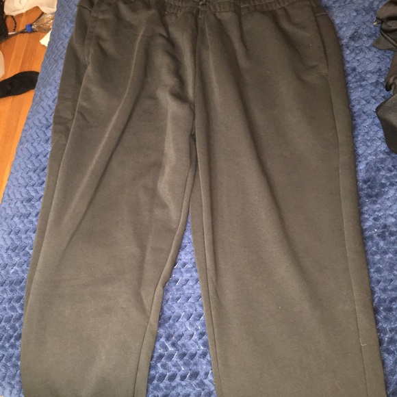 Sold - Picture 3 of 3